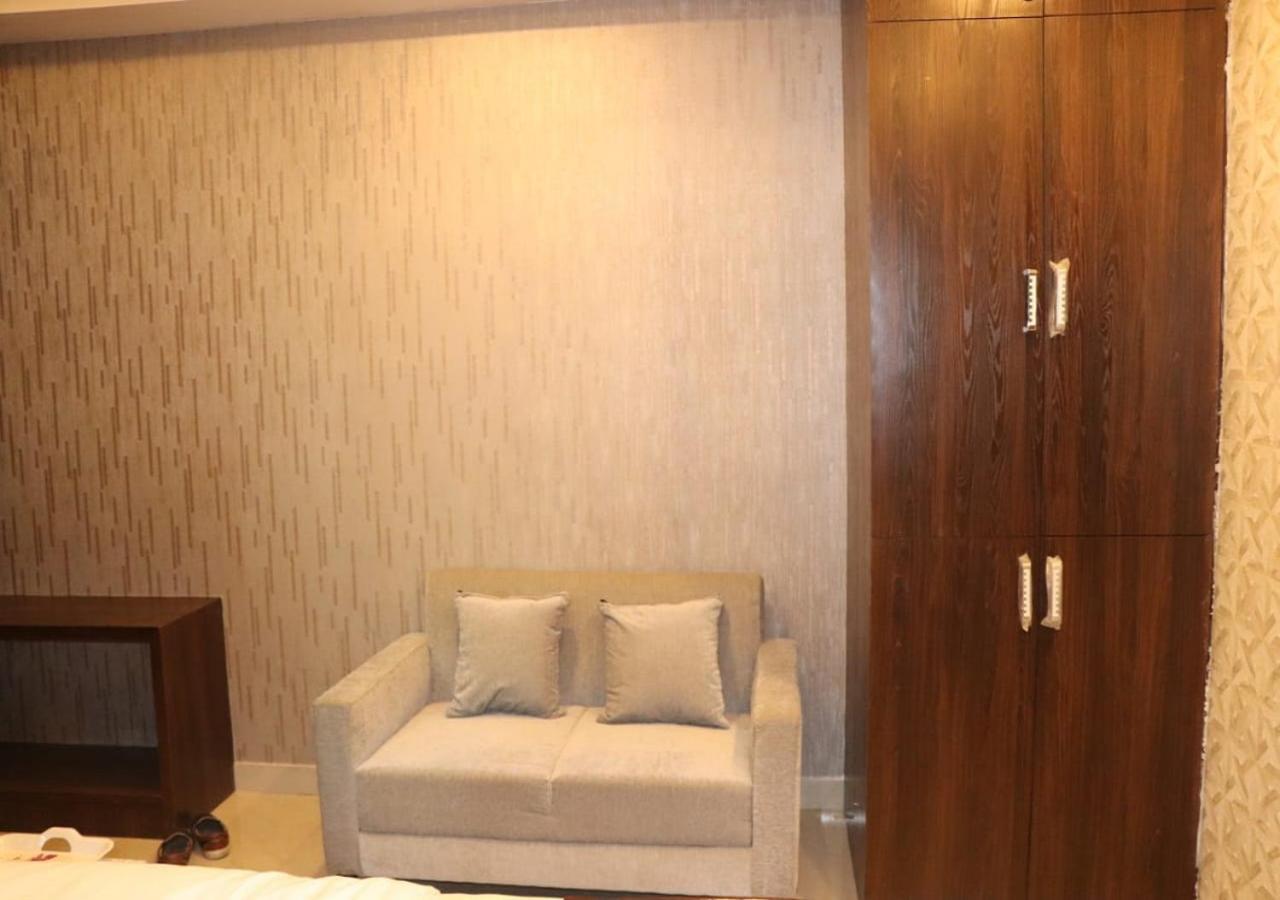 Hotel Angina Kolkata Eksteriør bilde